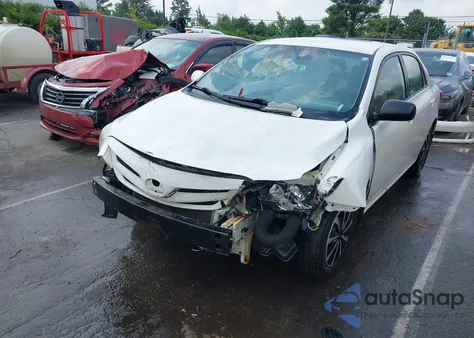 2011 Toyota Corolla S/Le from USA, damaged, VIN 2T1BU4EE5BC552708